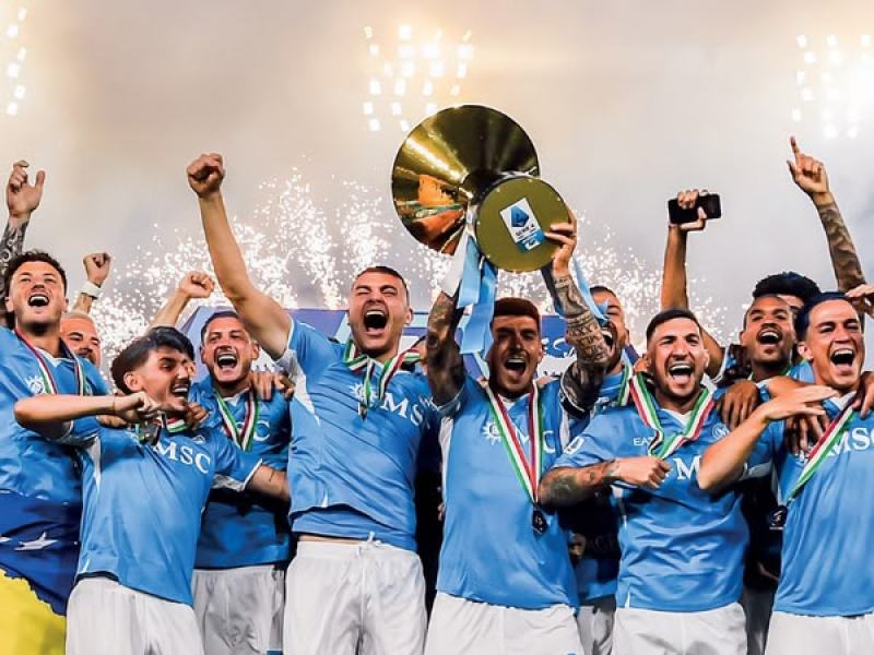 AG4IN: Il film del quarto scudetto del Napoli