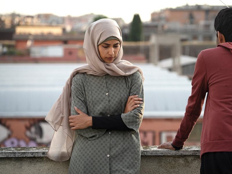 Bangla - La serie 1 - Stag. 1 Ep. 6 - Le trasmissioni sono momentaneamente sospese