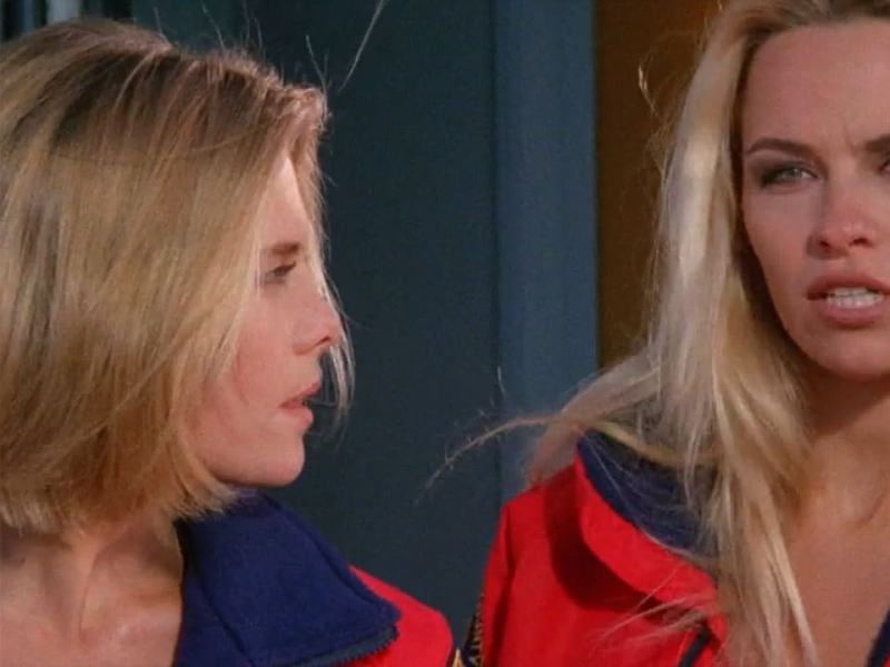 Baywatch - Stag. 3 Ep. 18 - Piccole bugie