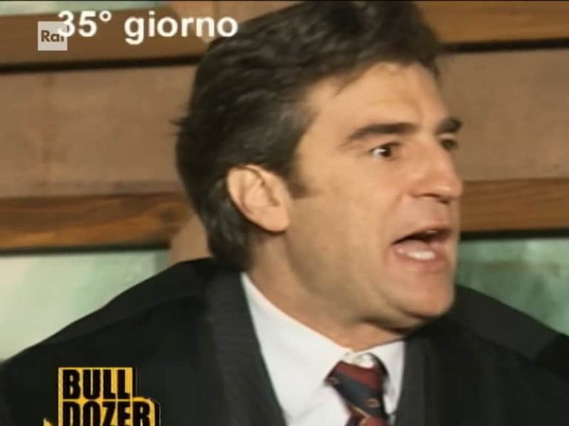 Come ridevamo - Stag. 2025 - Max Tortora in loop comico