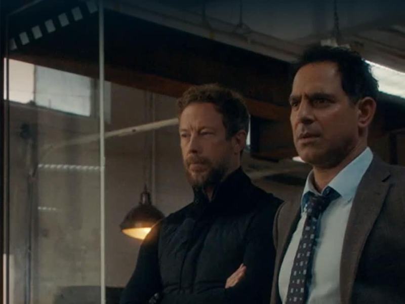 Departure 3 - Stag. 3 Ep. 3 - Clandestino