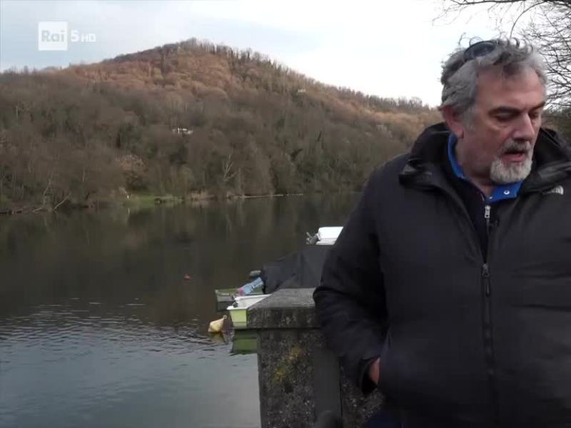 Di là dal fiume e tra gli alberi - Stag. 8 Ep. 10 - Como, l'altro ramo del lago