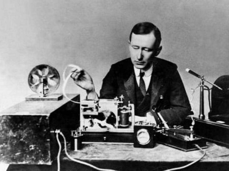 Italiani con Paolo Mieli - Stag. 2019 - Guglielmo Marconi - il mago del wireless