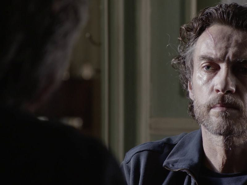 La strada di casa - Stag. 1 Ep. 3 - Lo straniero
