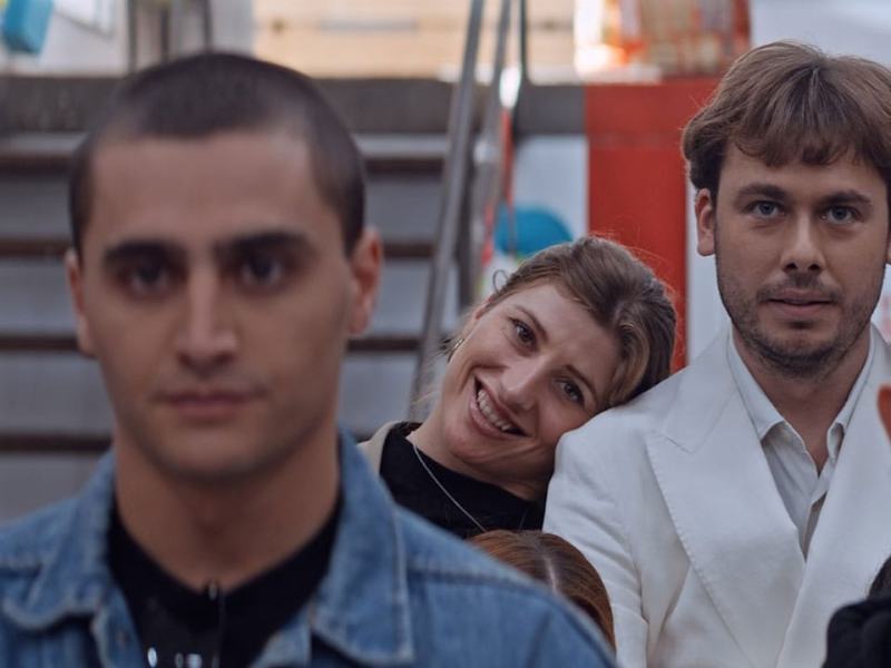 Minimarket - Ep. 3 - Canto anche se sono stonato