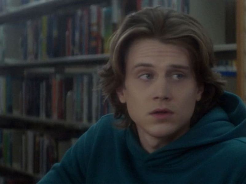 Nancy Drew 1 - Stag. 1 Ep. 14 - The Sign of the Uninvited Guest