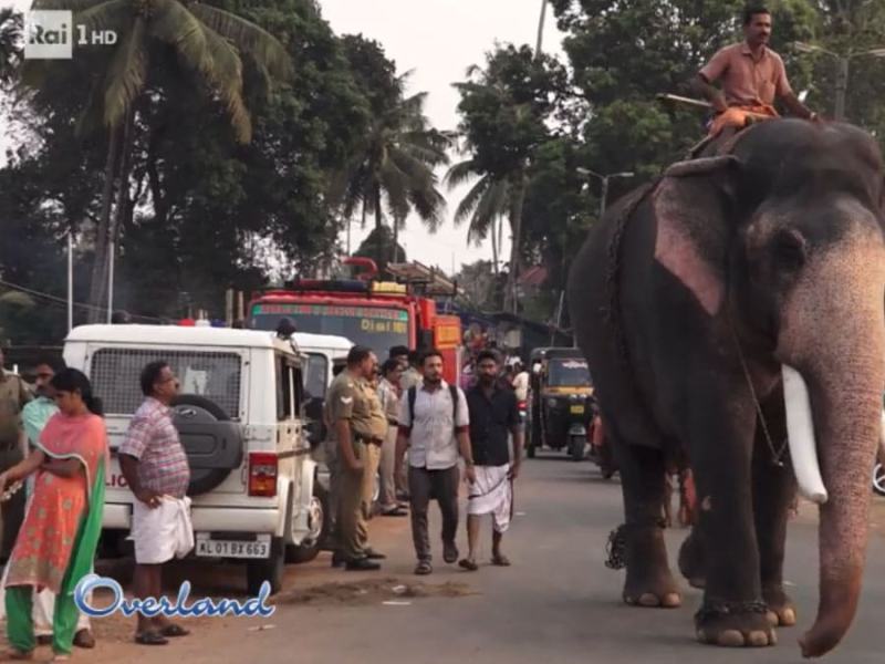 Overland - Stag. 19 Ep. 1 - Kerala. Il fascino dell'Induismo - 23/07/2018