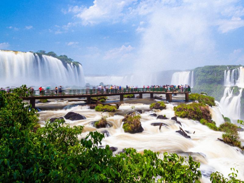Paradisi da salvare - Stag. 1 Ep. 1 - Le cascate di Iguazu