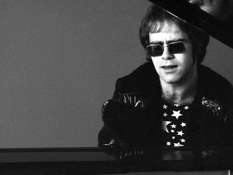 Rock Legends: Elton John