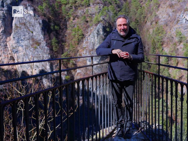 Sapiens - Un solo pianeta - Stag. 2025 - Puntata del 24/05/2025