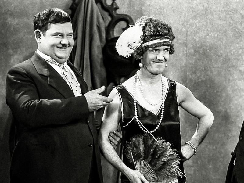 Stanlio e Ollio - Ecco mia moglie