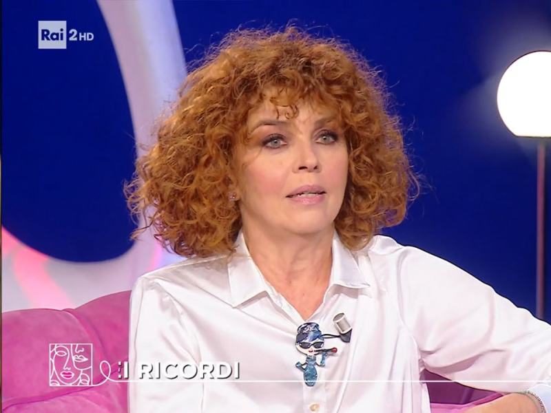 Storie di donne al bivio - Stag. 2024 - Puntata del 08/01/2025