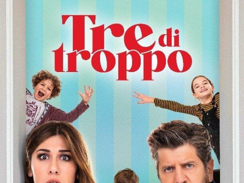 Tre di troppo
