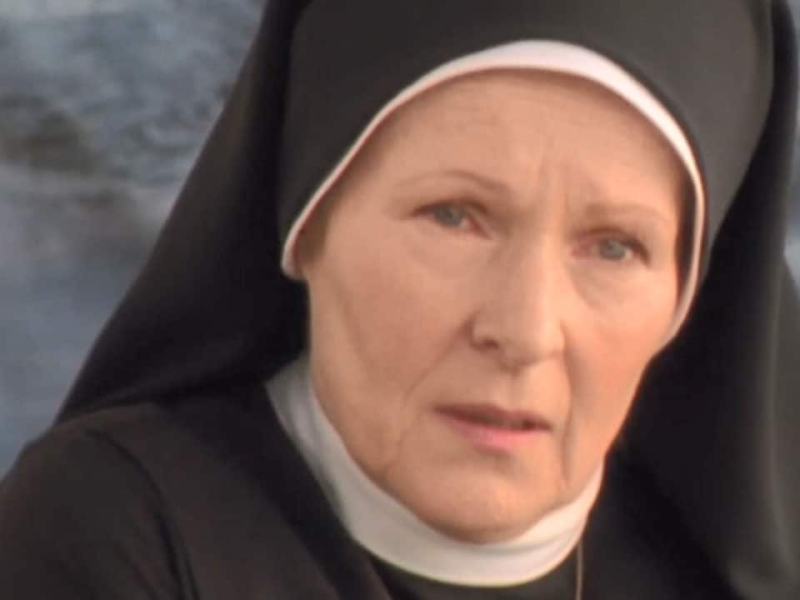 Un ciclone in convento 6 - Stag. 6 Ep. 5 - Il conte Von Woller